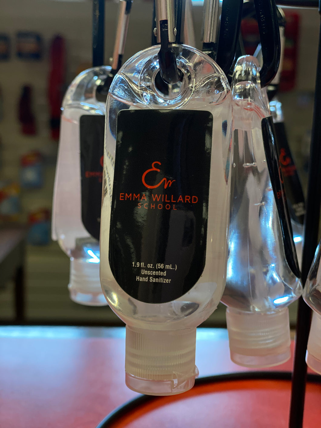 DÉSINFECTANT POUR LES MAINS AVEC MOUSQUETON